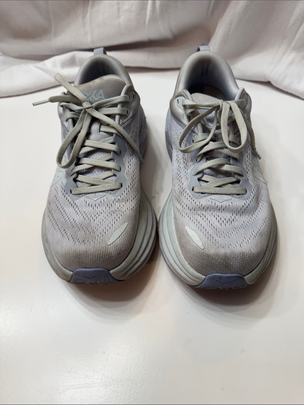 Hoka Bondi 8 Women's Light Gray Cushioned Running Shoes